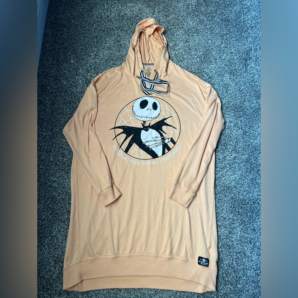 Nightmare Before Christmas Sleepwear or Oversized Sweater xl 16-18